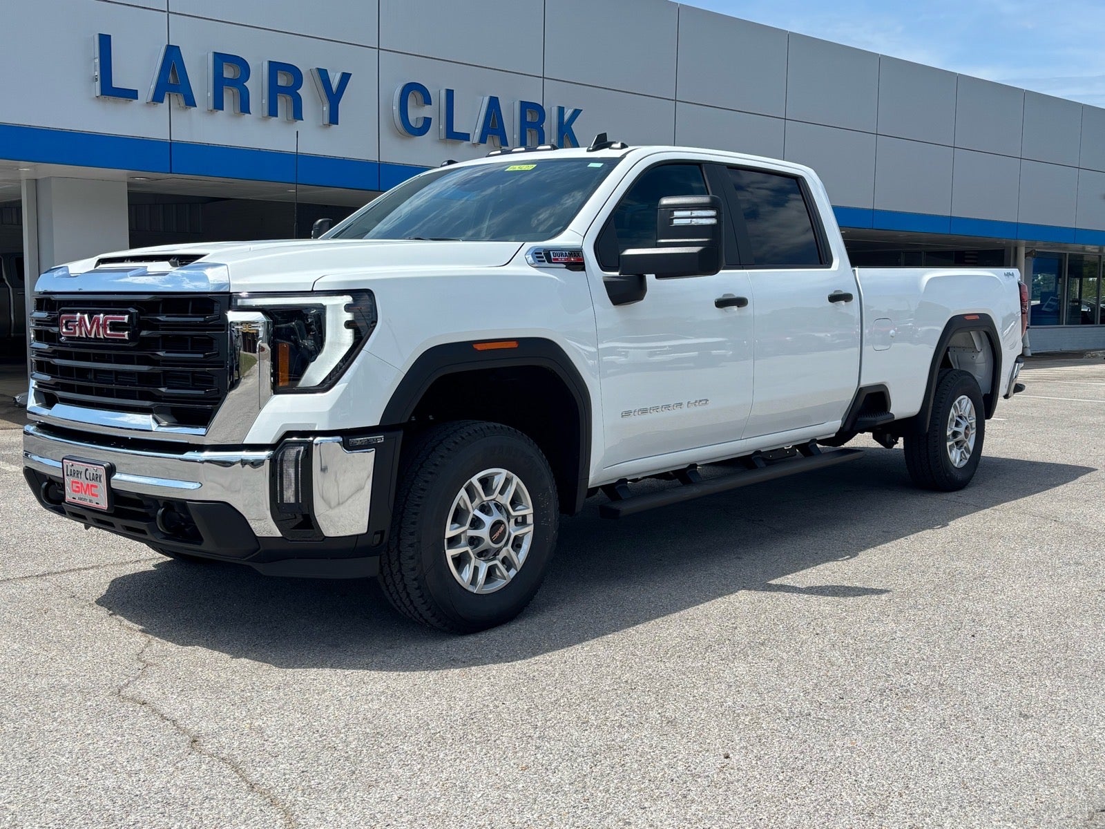 2026 GMC Sierra 2500 HD Pro in Summit White — front three-quarter view