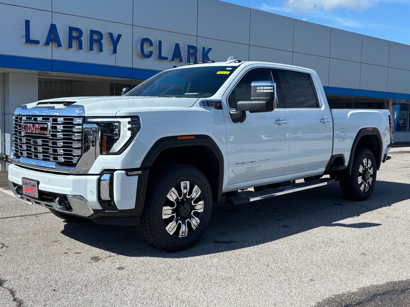 2026 GMC Sierra 2500 HD Denali in Glacier White Tricoat — front three-quarter view